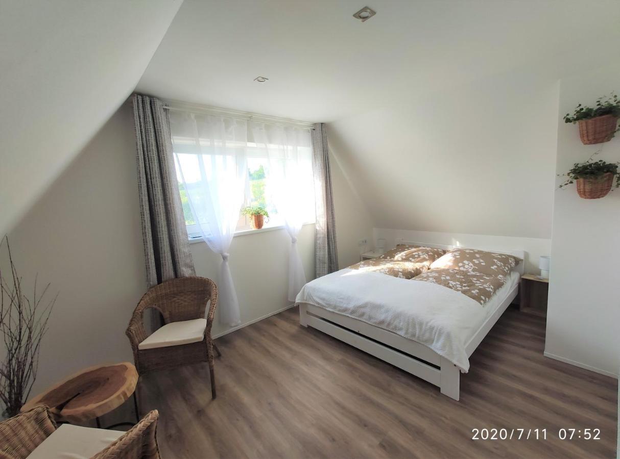 Apartman Lenka II Borsice Εξωτερικό φωτογραφία